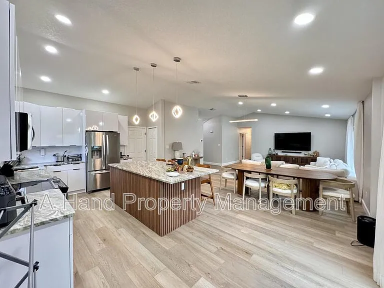 15912 Indian Wells Ct — Photo 22