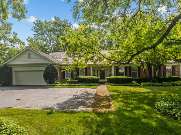 45 E Mallard Ln, Lake Forest, IL 60045