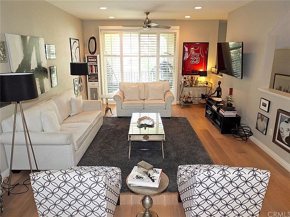 4th image of 1865 Orizaba Ave Unit 105