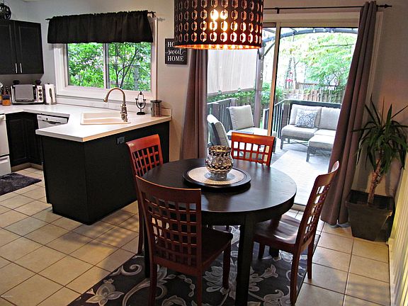 4th image of 4667 Summer Creek Ln SE