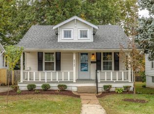 8912 Windom Ave, Saint Louis, MO 63114