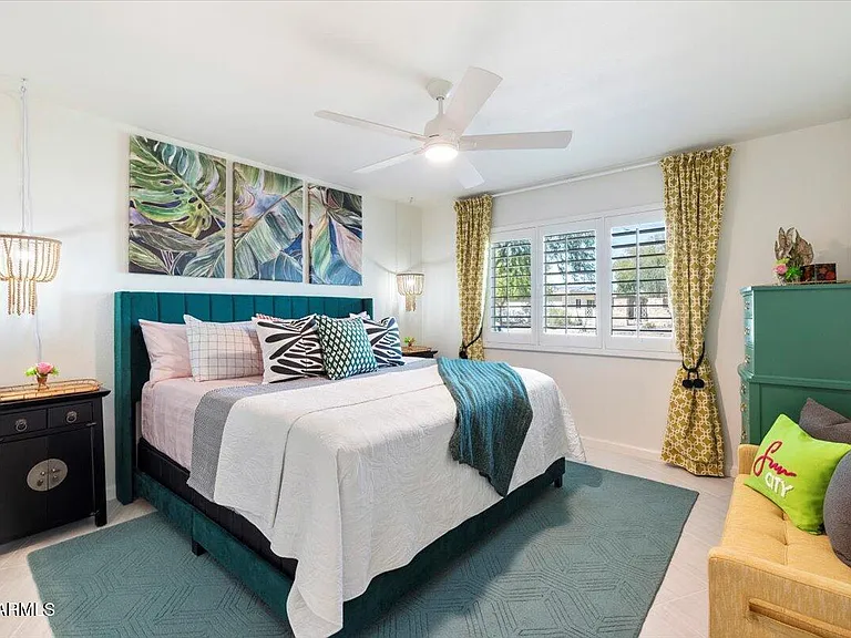 10129 W Campana Dr — Photo 1