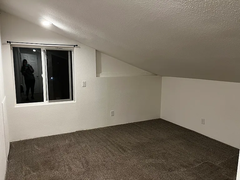 2723 E 4th Ave #1 — Photo 6