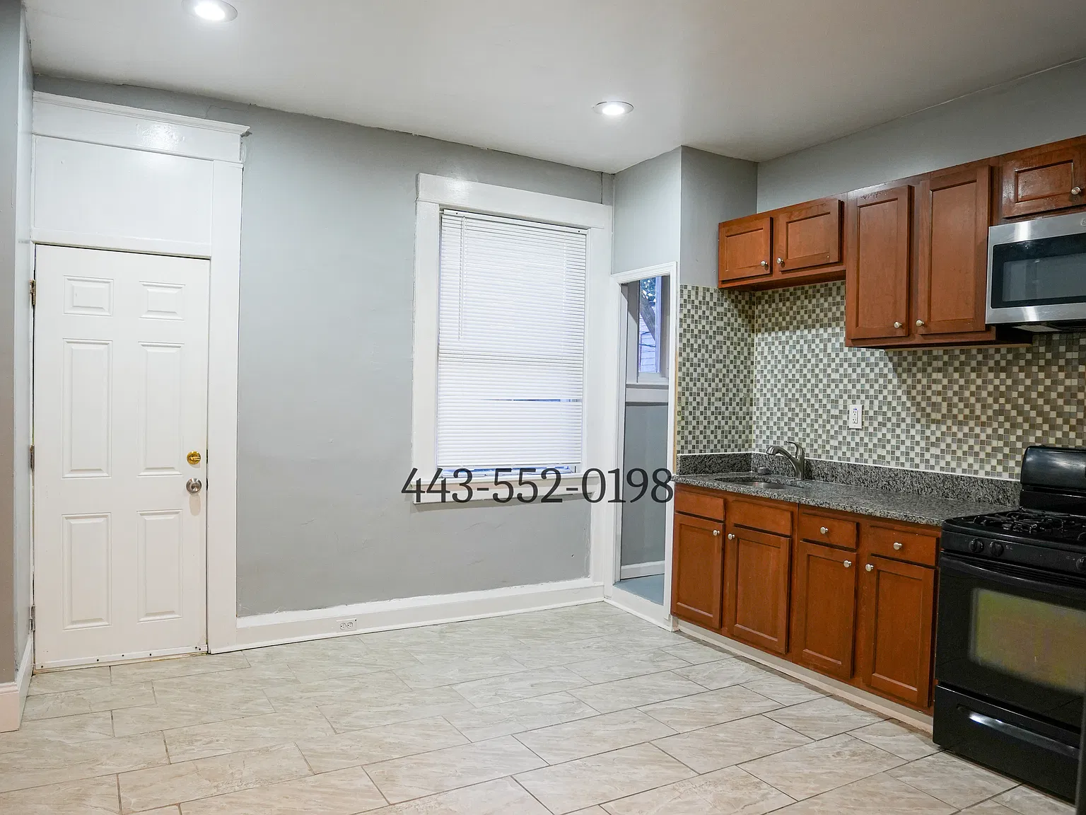 2 bed, 1200 sqft, $1,800 — Photo 4