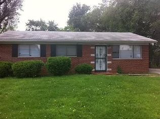 2004 Louise Ave, Cahokia, IL 62206