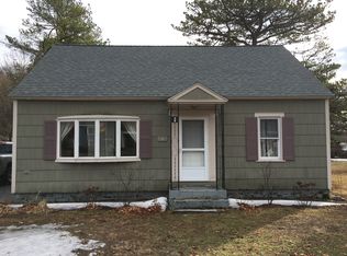 16 Pine Rd, South Glens Falls, NY 12803