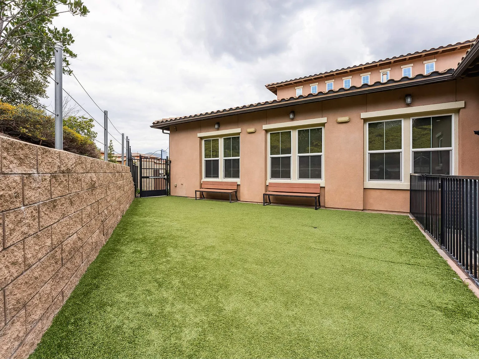 Casa Lago Eastlake — Photo 4