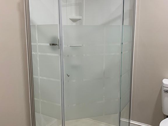 1st floor bath