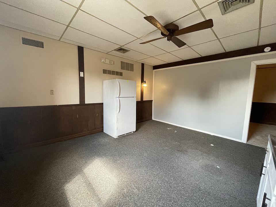 1st image of 1622 W Western Ave #2
