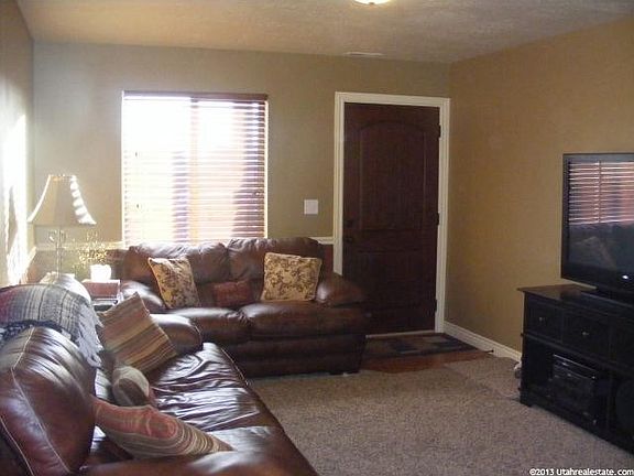 5th image of 61 E Legacy Dr #535