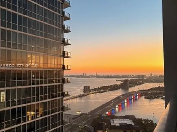 1040 Biscayne Blvd APT 2605, Miami, FL 33132