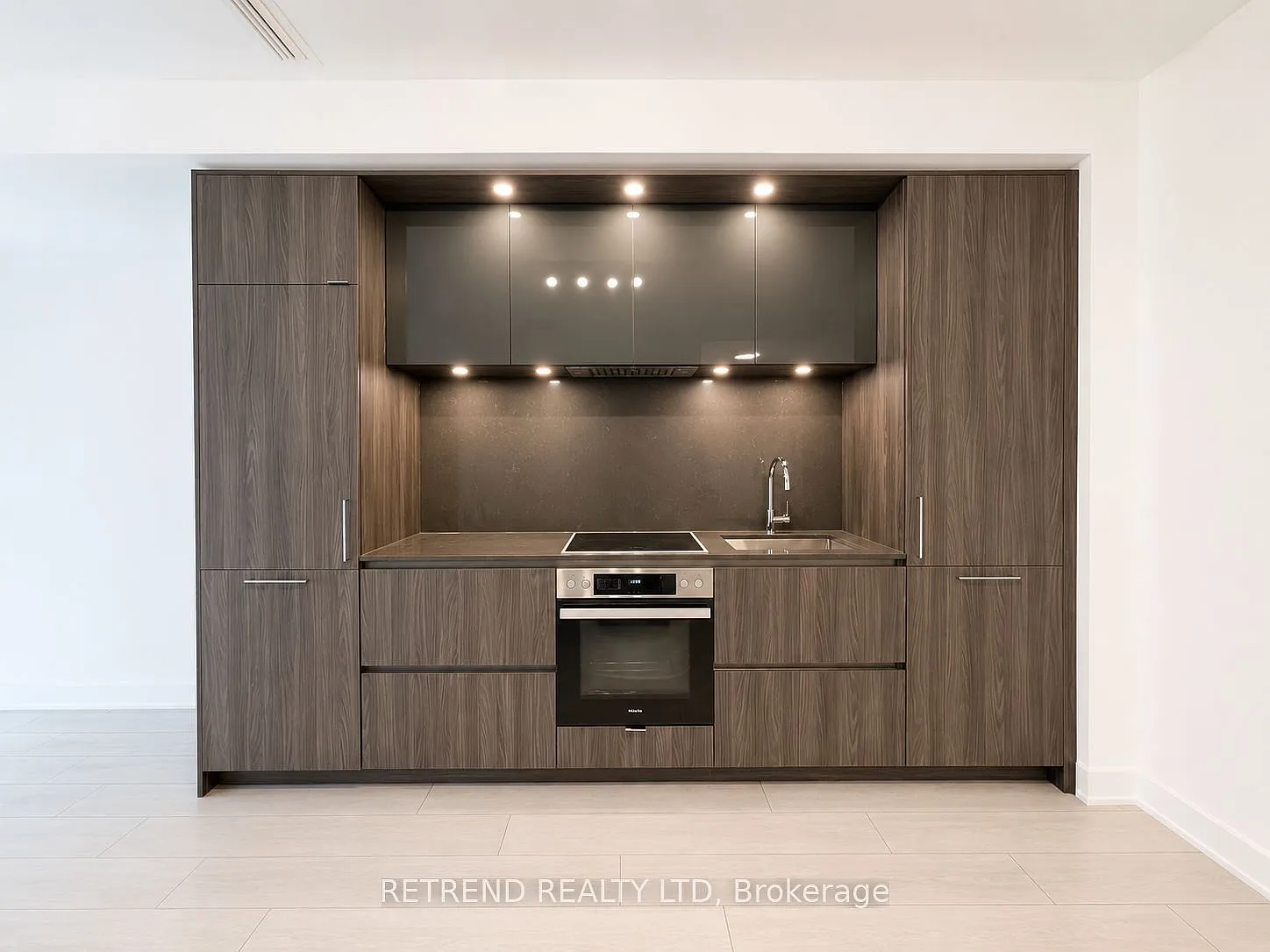 2 bed, $2,950 — Photo 3