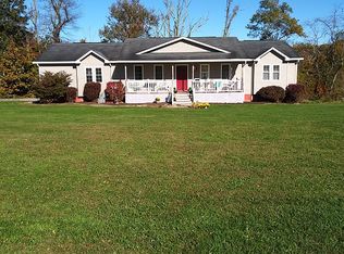 48HC Farley Cemetery Rd, Pipestem, WV 25979