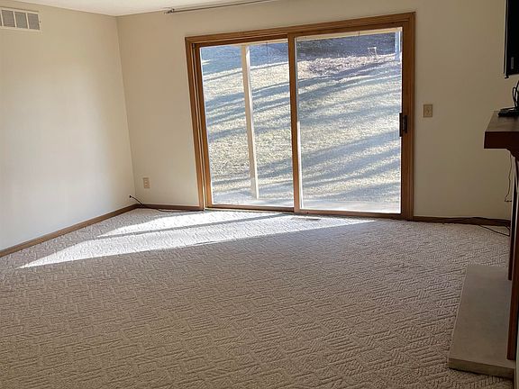 3rd image of 4121 Tumbleweed Trl
