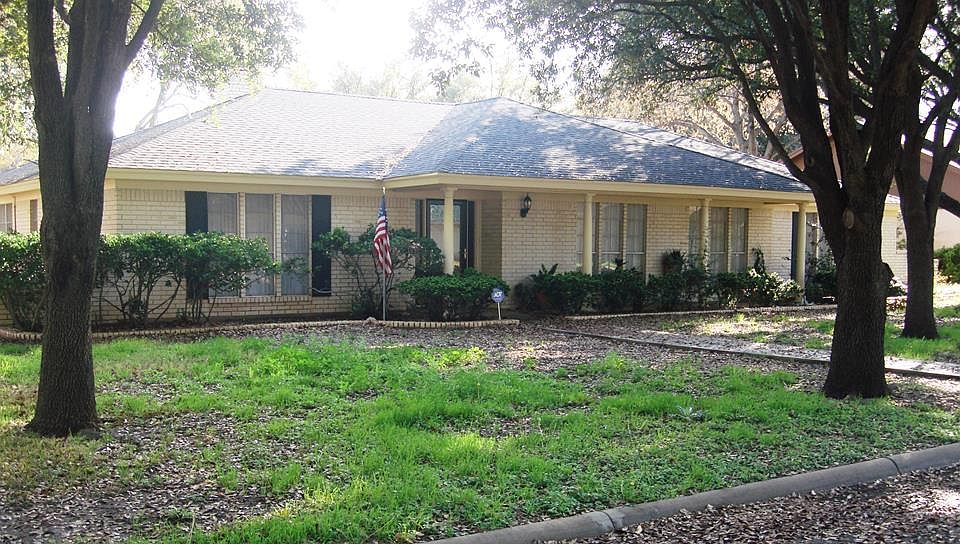 1st image of 3005 Alta Vista Ln