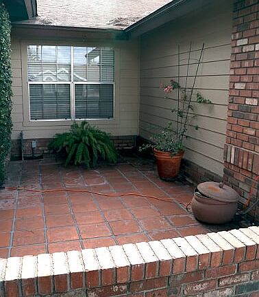 4th image of 4547 E Sunnyside Ln
