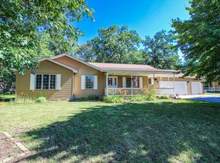 11546 Georgetown Dr, Demotte, IN 46310