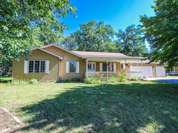 11546 Georgetown Dr, Demotte, IN 46310