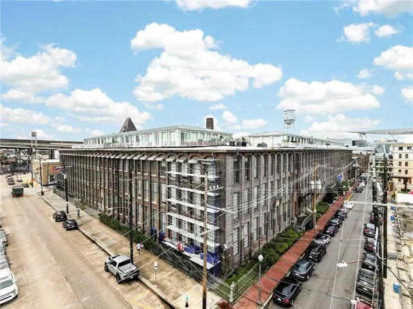 920 Poeyfarre St APT 265, New Orleans, LA 70130