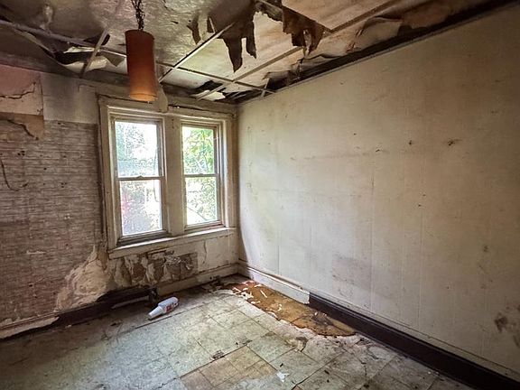 4th image of 314 N 59th St