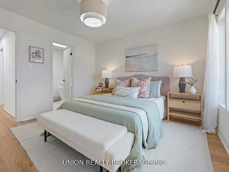 59D Woodbine Ave — Photo 25