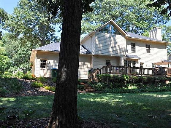 2nd image of 341 Galesburg Dr