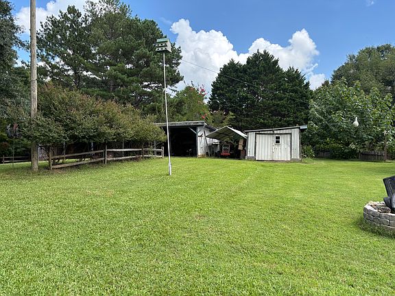 5th image of 76 Woody Hill Dr