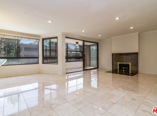 4477 Wilshire Blvd APT 105, Los Angeles, CA 90010