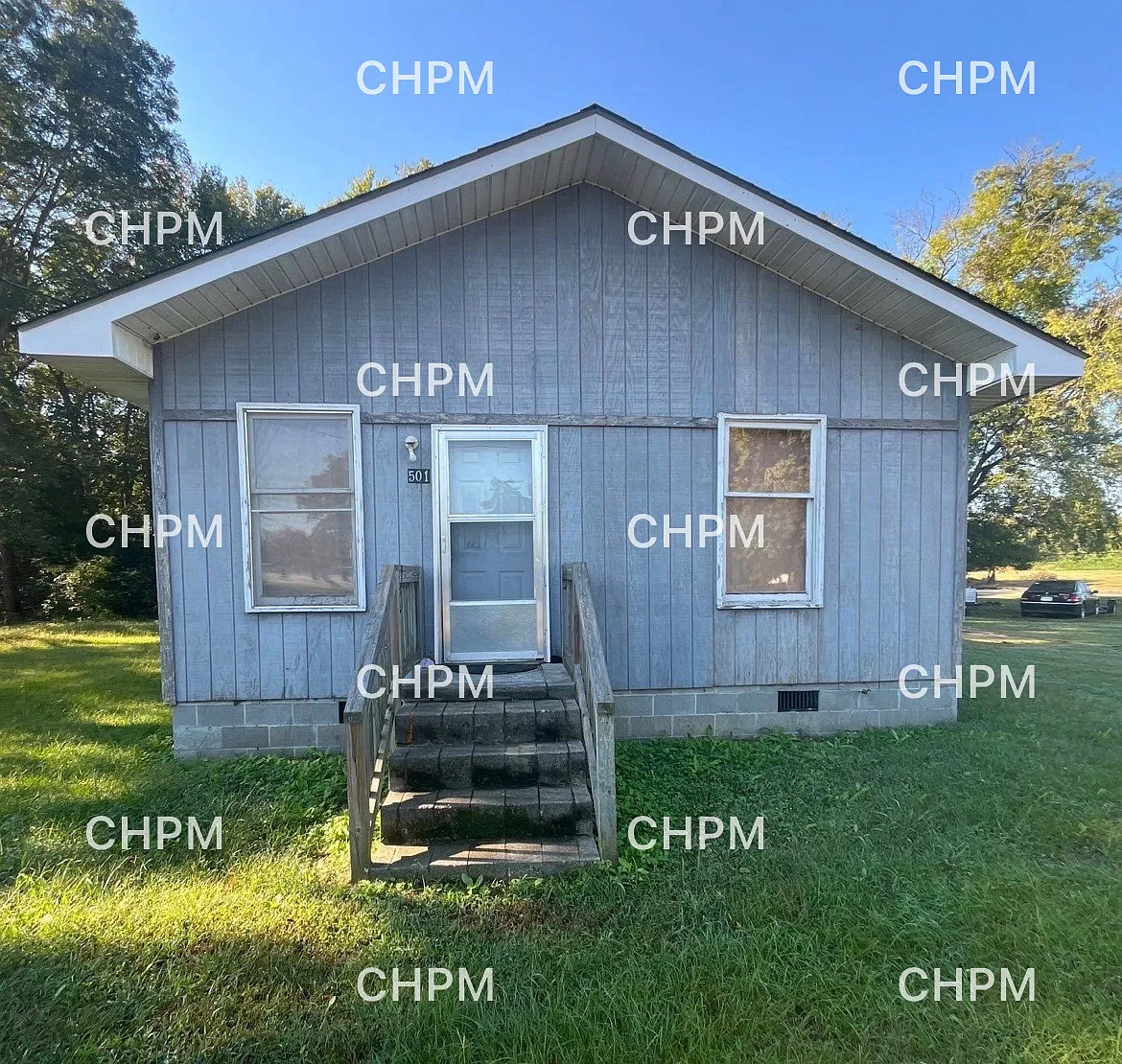 501 Floyd Street - 1 — Photo 1