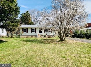 4 N Maple Ave, Ridgely, MD 21660