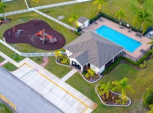 2285 Snapdragon Dr NW, Palm Bay, FL 32907