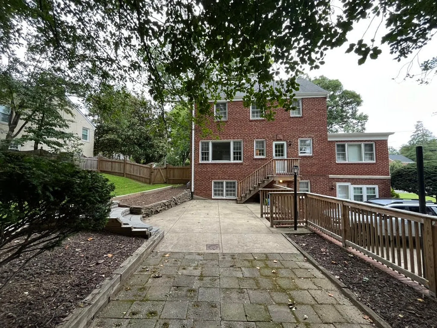 Charming Colonial In Kensington Close To Nih Joint Base Bethesda — Photo 3