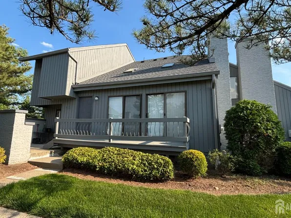178 Linda Ln, Edison, NJ 08820