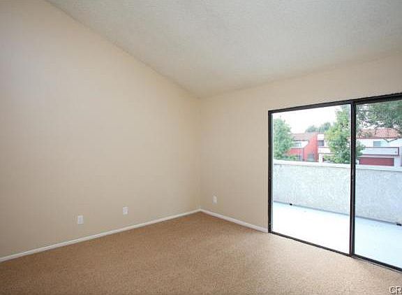 5th image of 12921 Royal Palm Ct