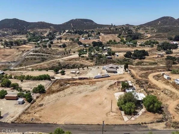 33521 Daily Rd, Menifee, CA 92584