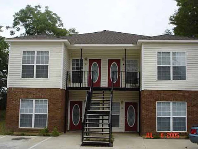 2 bed, 2.0 bath, $895 — Photo 2