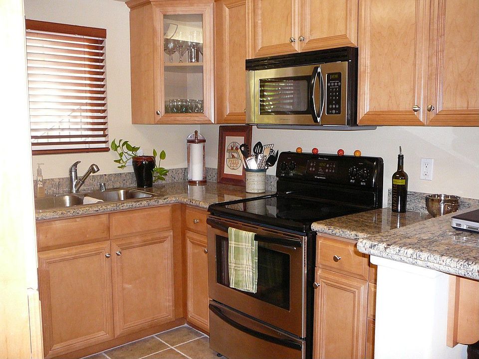 2nd image of 4847 Williamsburg Ln Unit 172