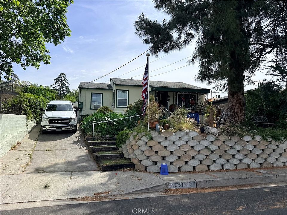 1st image of 10512 Samoa Ave