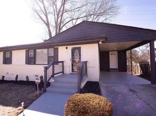 215 Silver Springs Cir SW, Atlanta, GA
