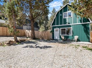 148 Victoria Ln, Sugarloaf, CA 92386