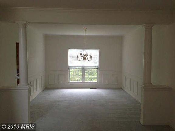5th image of 17833 Oyster Bay Ct