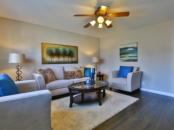 5th image of 1557 Park Crest Ct