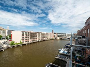 Waterfront, Milwaukee, WI 53204