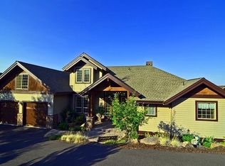 3263 NW Fairway Heights Dr, Bend, OR 97703