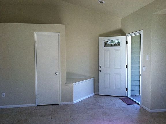 2nd image of 13675 Agate Cir