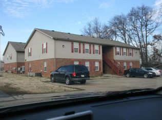 115 Mace Ln APT 103, Oak Grove, KY 42262