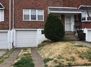 12502 Chilton Rd, Philadelphia, PA 19154