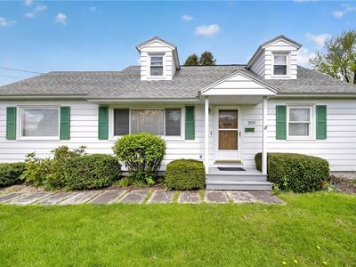 203 Chestnut Heights Dr, Liverpool, NY, 13088