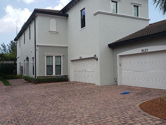 2nd image of 9139 Passiflora Way #202