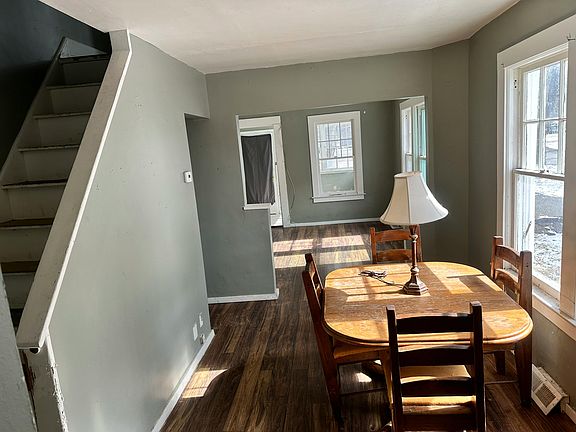 5th image of 227 Horseheads Blvd